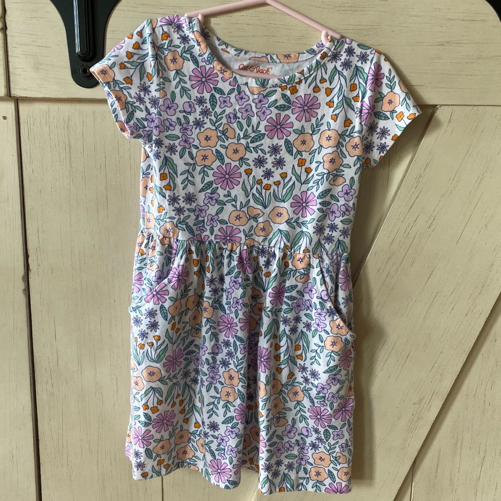 XS (4/5) Cat & Jack Girls Floral Dress